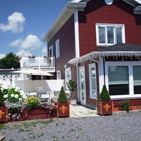 Motel Canadien Trois-Rivieres Exterior foto